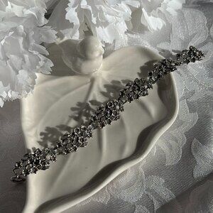 BEAU STERLING SILVER FLORAL LINK BRACELET